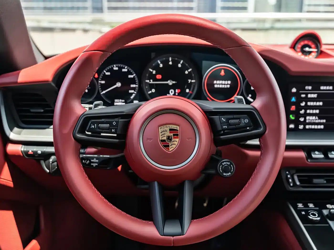 2023 Porsche 911 Carrera 3.0T — миниатюра 19
