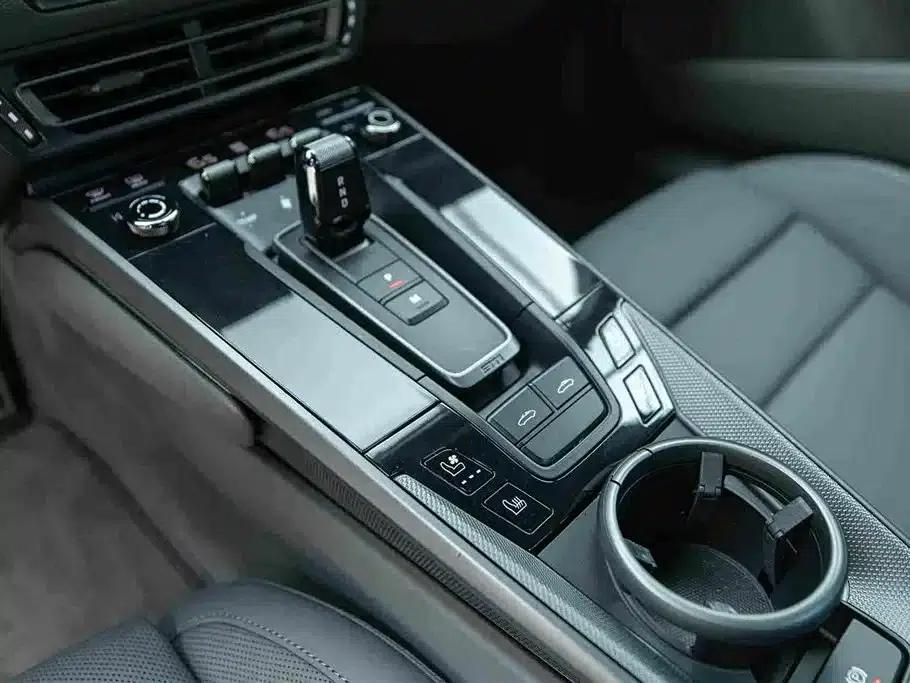 2023 Porsche 911 Targa 4 3.0T — миниатюра 14