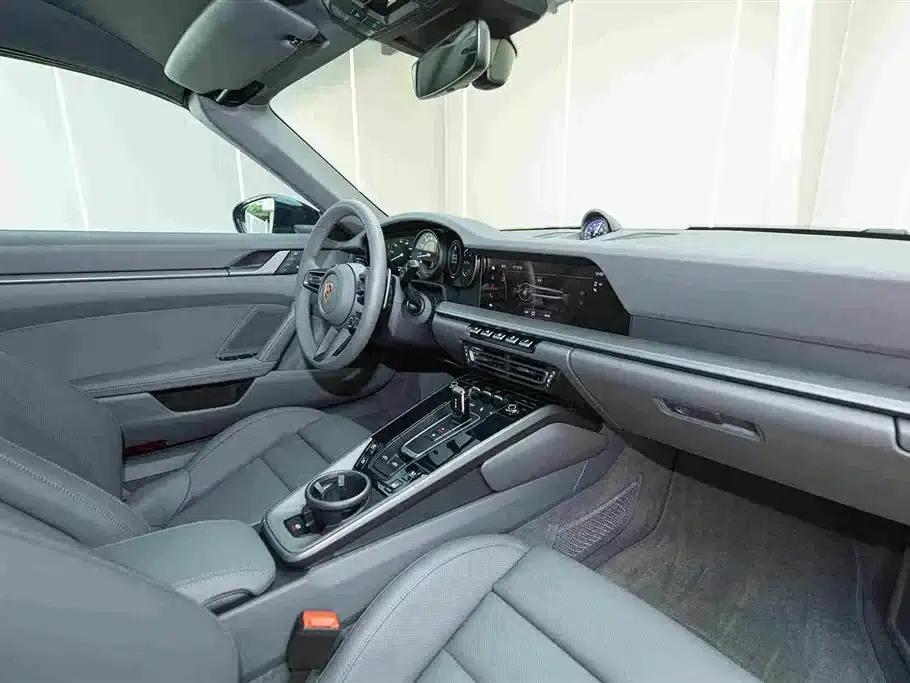 2023 Porsche 911 Targa 4 3.0T — миниатюра 17