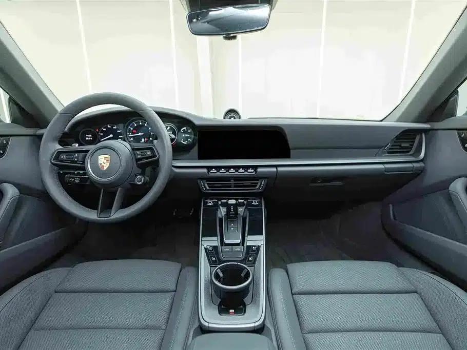 2023 Porsche 911 Targa 4 3.0T — миниатюра 18