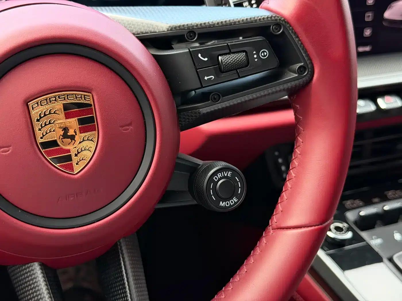 2022 Porsche 911 Targa 4 3.0T — миниатюра 12