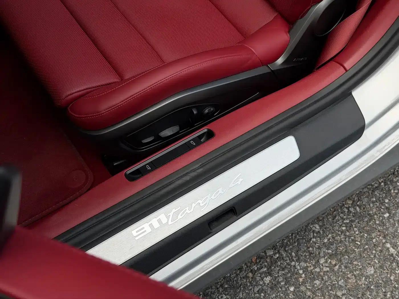 2022 Porsche 911 Targa 4 3.0T — миниатюра 19