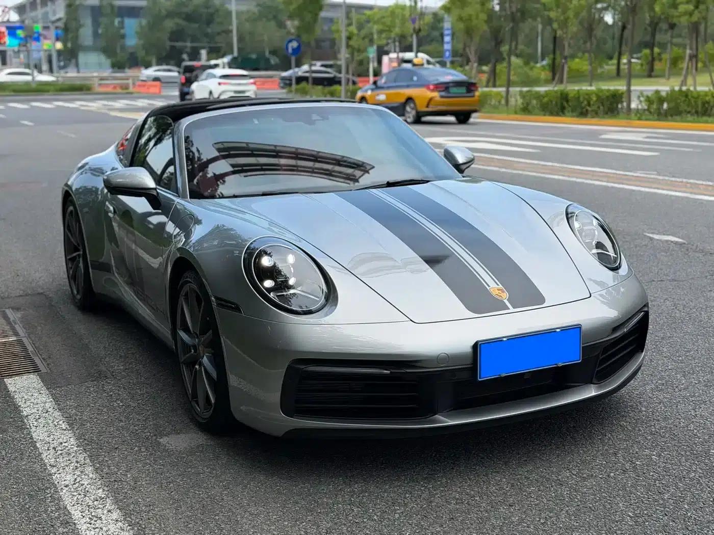 2022 Porsche 911 Targa 4 3.0T — миниатюра 28