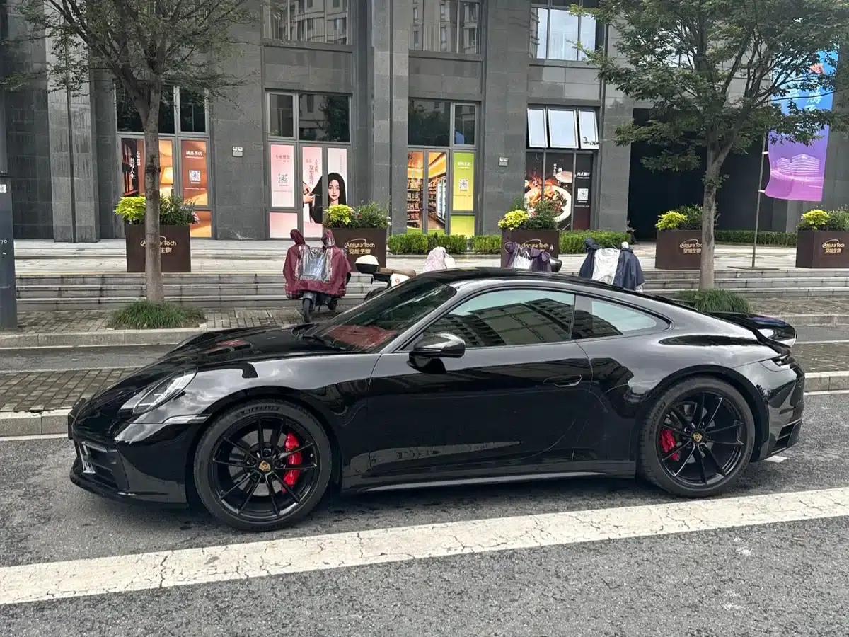 Porsche 911 2019 Carrera S 3.0T — миниатюра 4