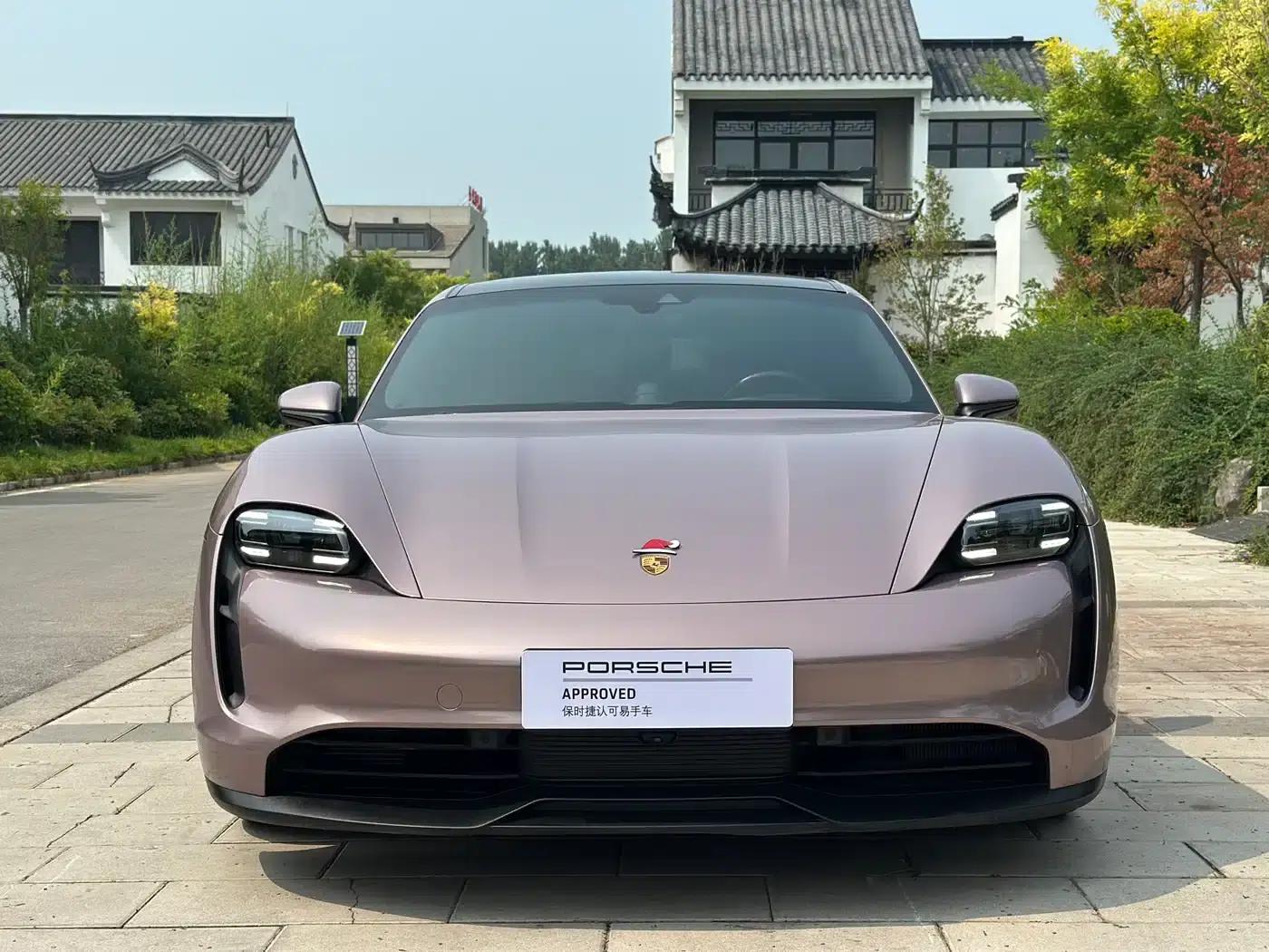 2022 Taycan Facelift — миниатюра 2