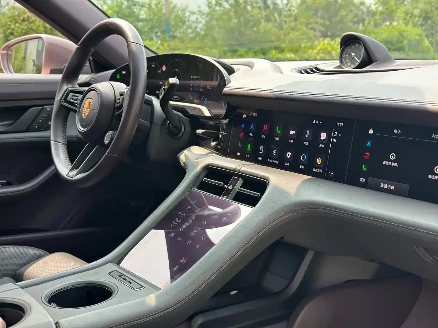 2022 Taycan Facelift — миниатюра 15