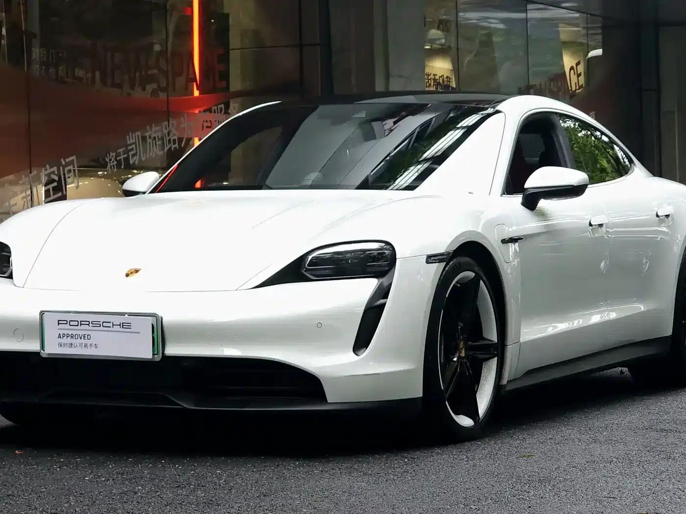 2022 Taycan — миниатюра 1