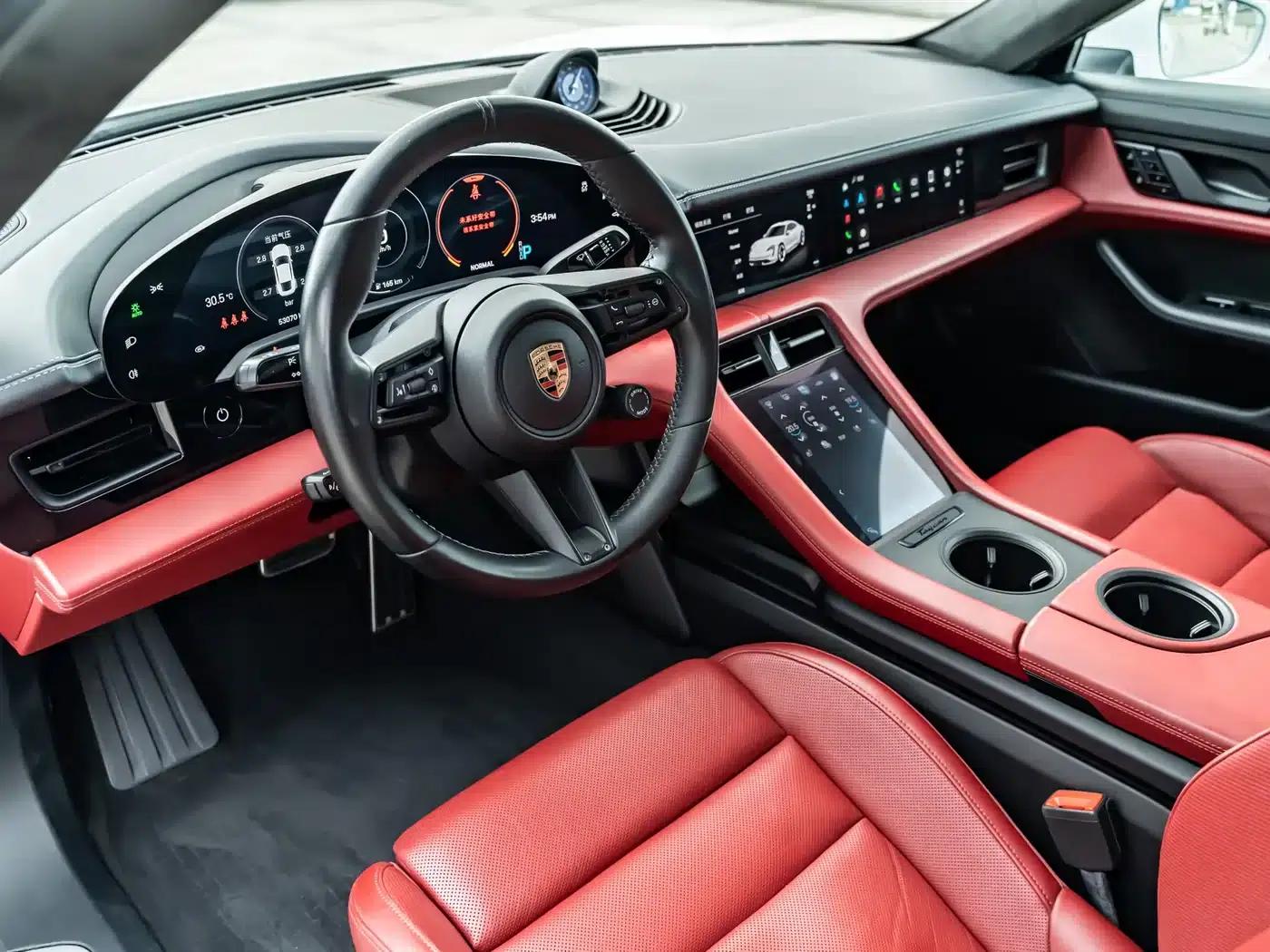 2019 Taycan Turbo — миниатюра 12