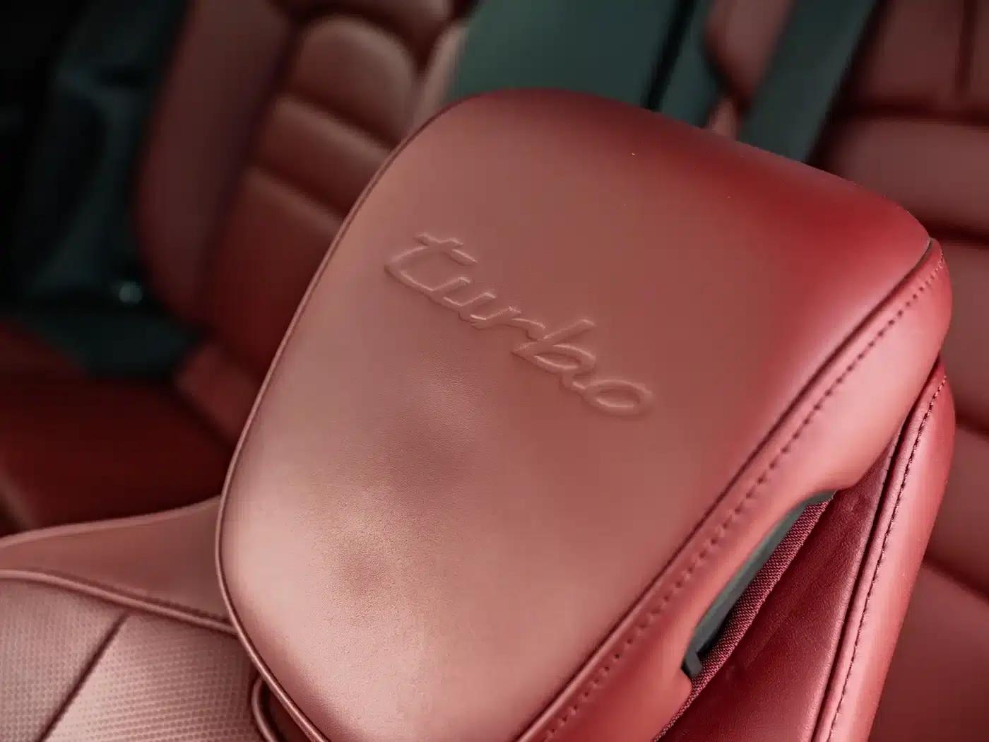 2019 Taycan Turbo — миниатюра 15