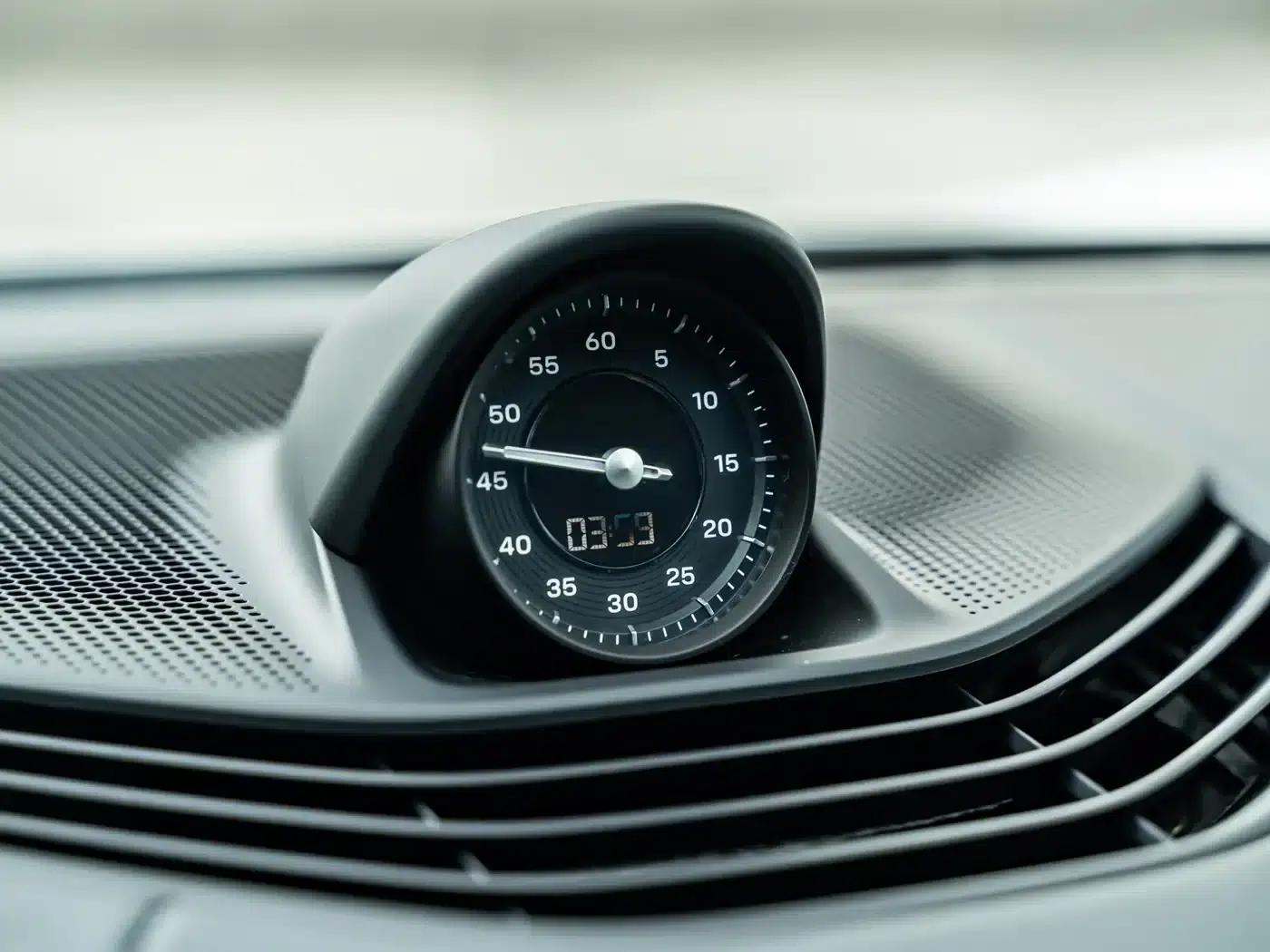 2019 Taycan Turbo — миниатюра 20