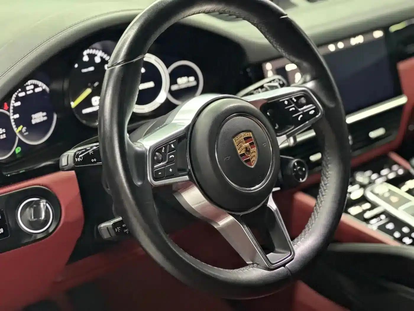 2020 Cayenne E-Hybrid 2.0T — миниатюра 9