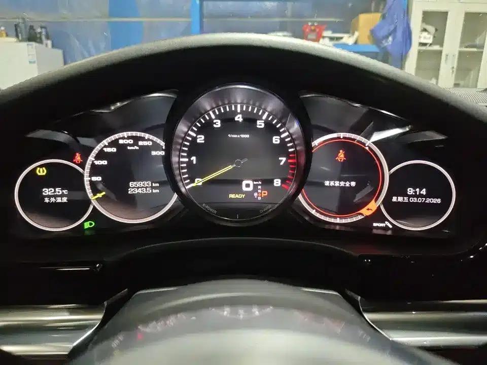 Panamera 4 E-Hybrid 2018 Model 2.9T — миниатюра 5