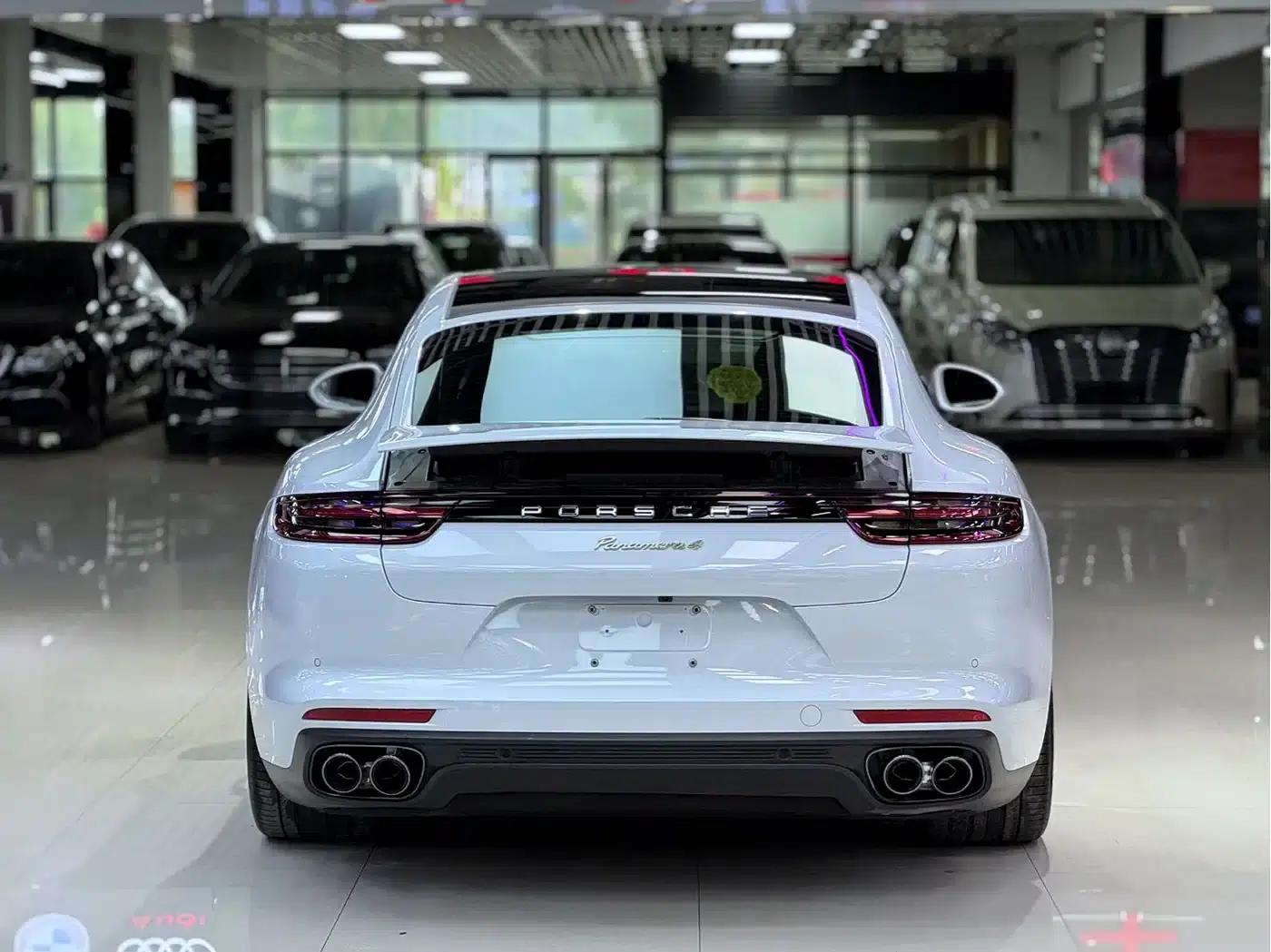 Panamera 4 E-Hybrid 2018 Model 2.9T — миниатюра 13