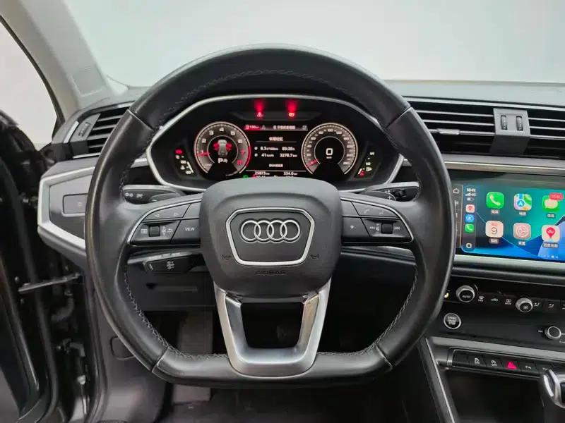 Audi Q3 2023 35 TFSI Fashion Dynamic Edition — миниатюра 14