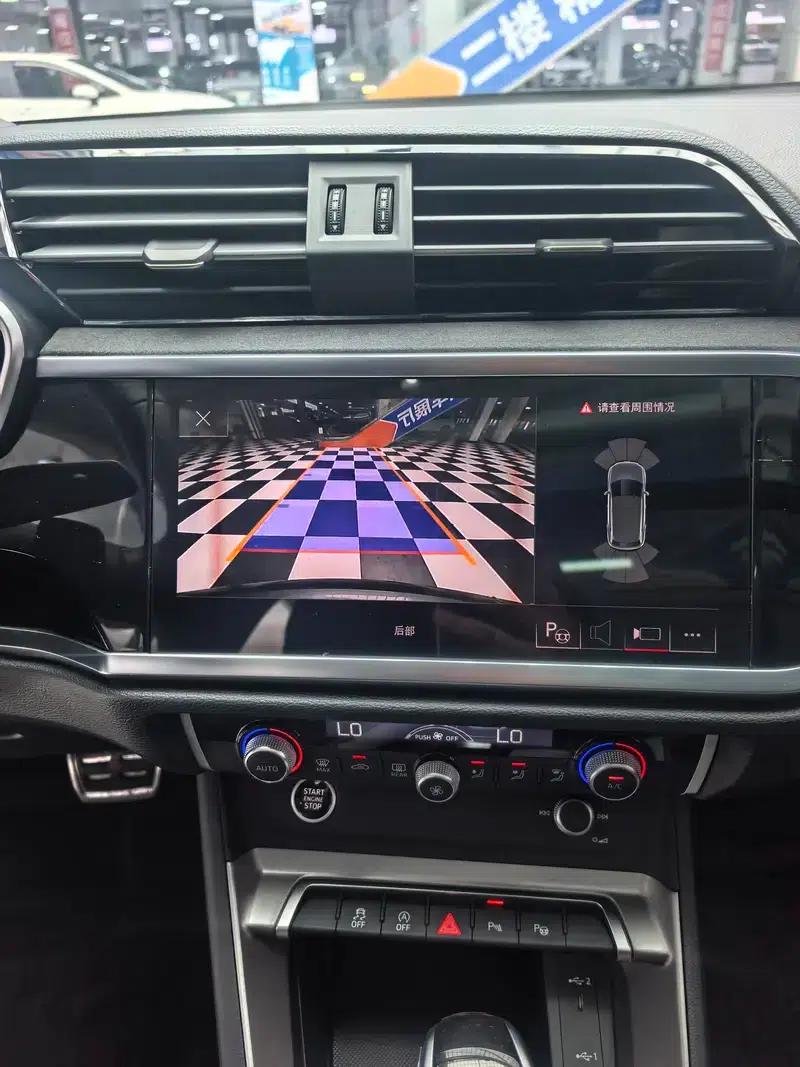 Audi Q3 2022 35 TFSI Fashion Dynamic Edition — миниатюра 12