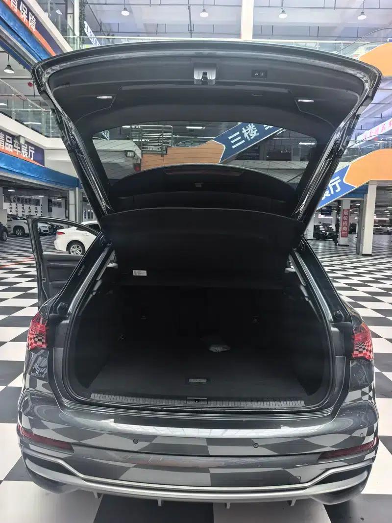 Audi Q3 2022 35 TFSI Fashion Dynamic Edition — миниатюра 18