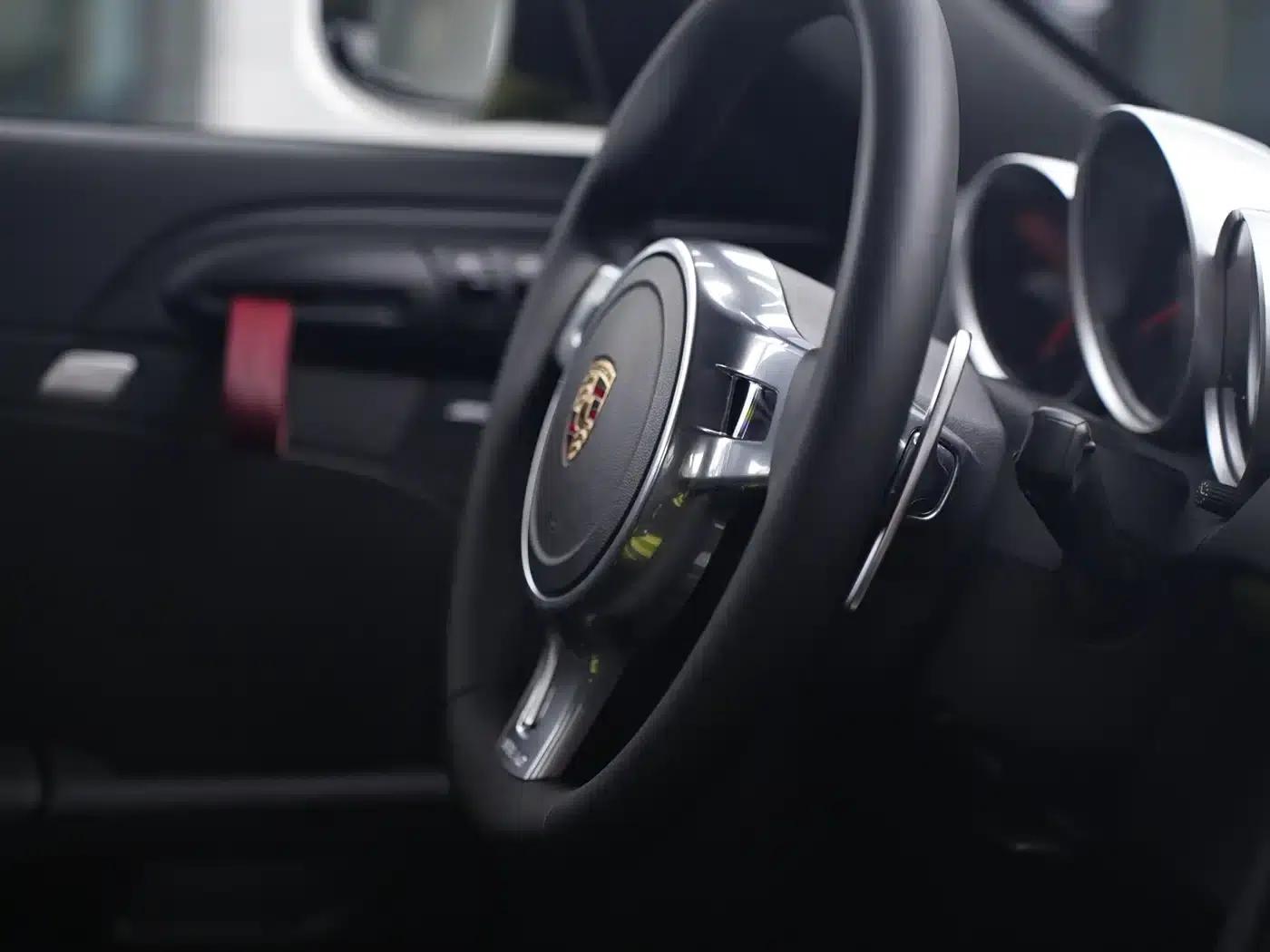 2012 Cayman R 3.4L — миниатюра 17
