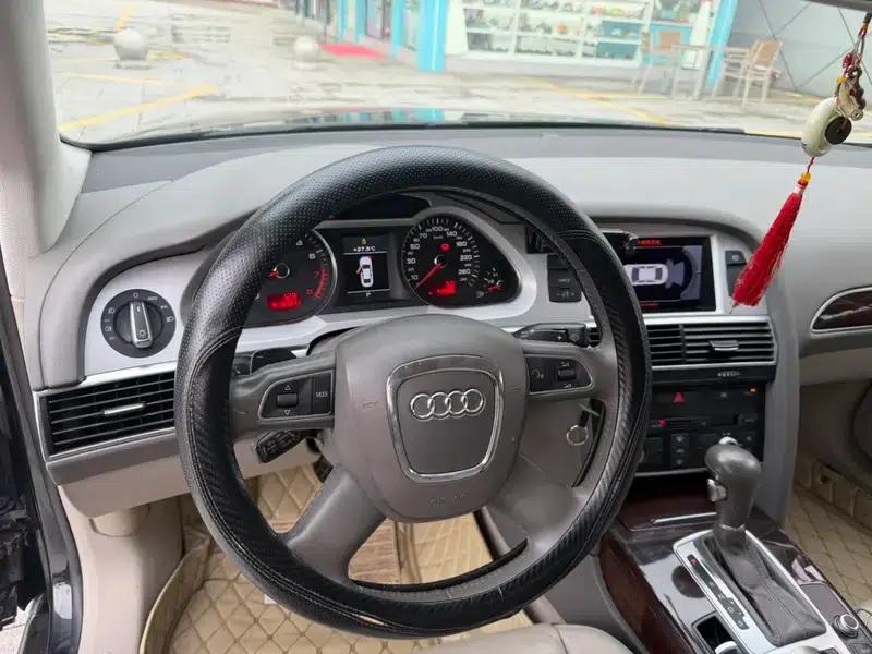 Audi A6L 2012 TFSI Standard Edition — миниатюра 11