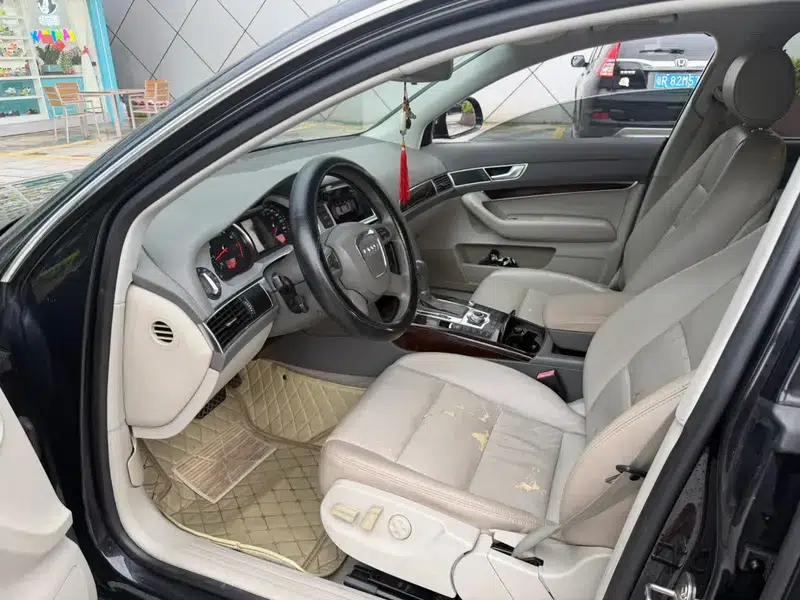 Audi A6L 2012 TFSI Standard Edition — миниатюра 12