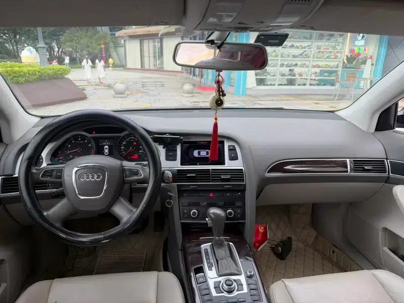 Audi A6L 2012 TFSI Standard Edition — миниатюра 10
