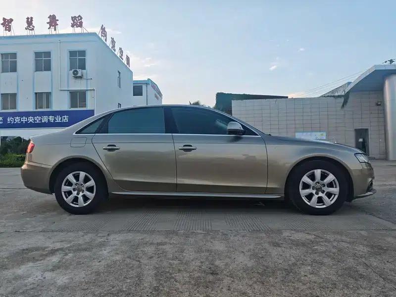 Audi A4L 2012 2.0 TFSI Automatic Technology Edition — миниатюра 6