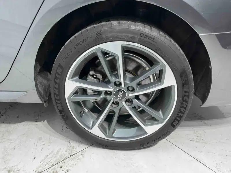 Audi A4L 2022 40 TFSI Fashion Dynamic Edition — миниатюра 7