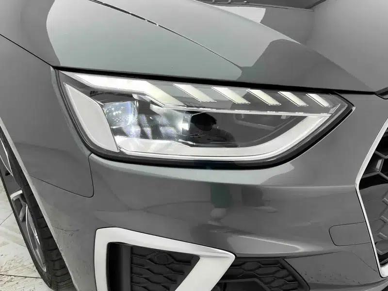 Audi A4L 2022 40 TFSI Fashion Dynamic Edition — миниатюра 8
