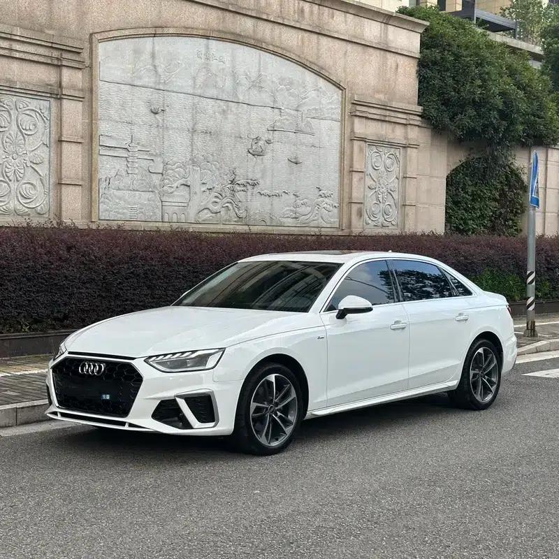 Audi A4L 2023 40 TFSI Fashion Dynamic Edition — миниатюра 1