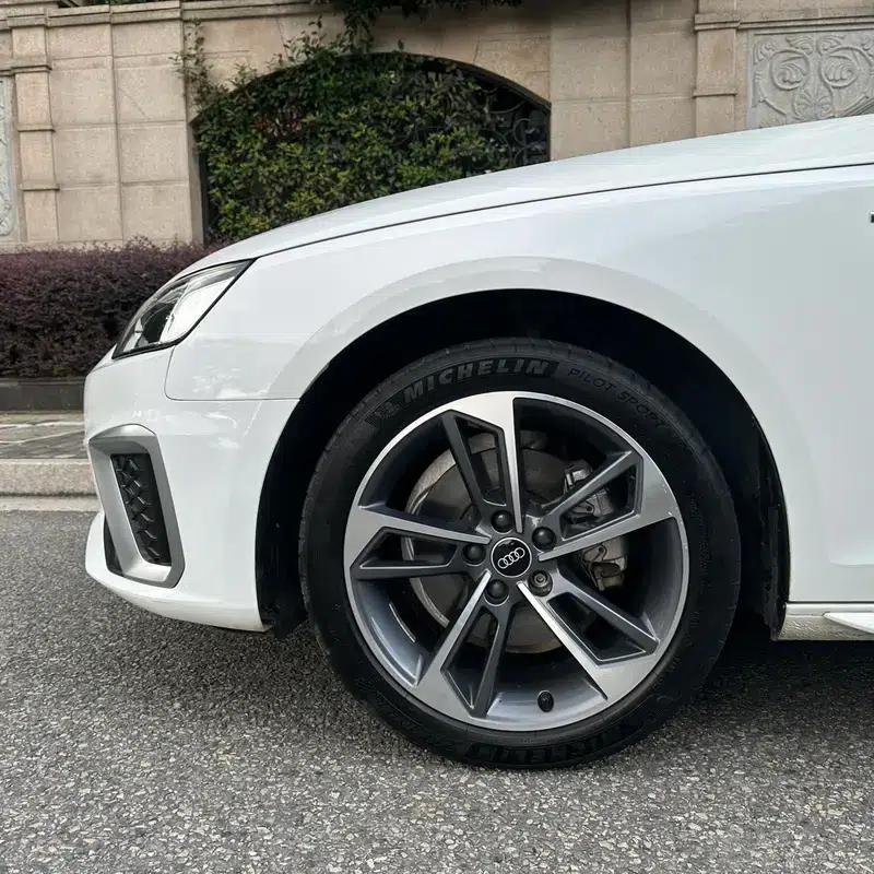 Audi A4L 2023 40 TFSI Fashion Dynamic Edition — миниатюра 12