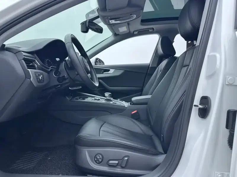 Audi A4L 2019 40 TFSI Progressive (National V Emission Standard) — миниатюра 10
