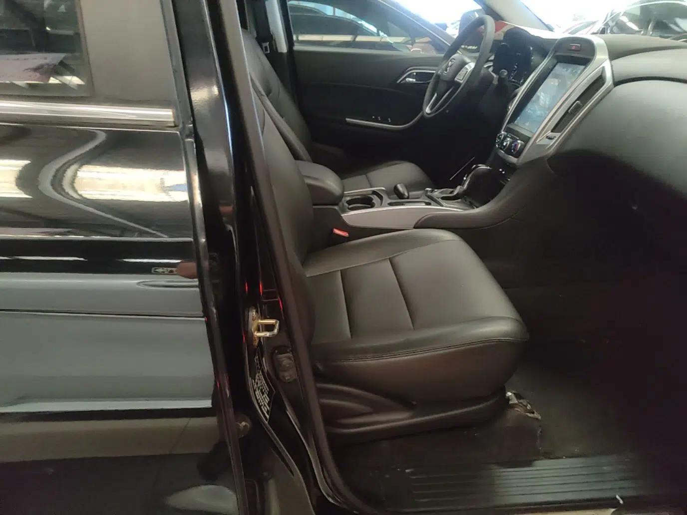 JMC Yusheng S350 2013 2.4T Automatic 2WD Diesel Luxury Edition 5 Seats — миниатюра 19