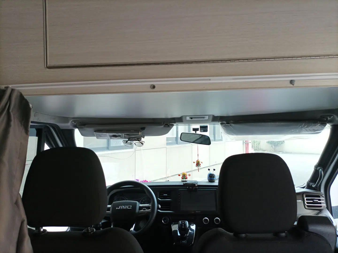 JMC Fushun 2023 2.0T Automatic Mid-Range High-Roof Commercial Multi-Purpose Passenger Vehicle with 6 Seats — миниатюра 15