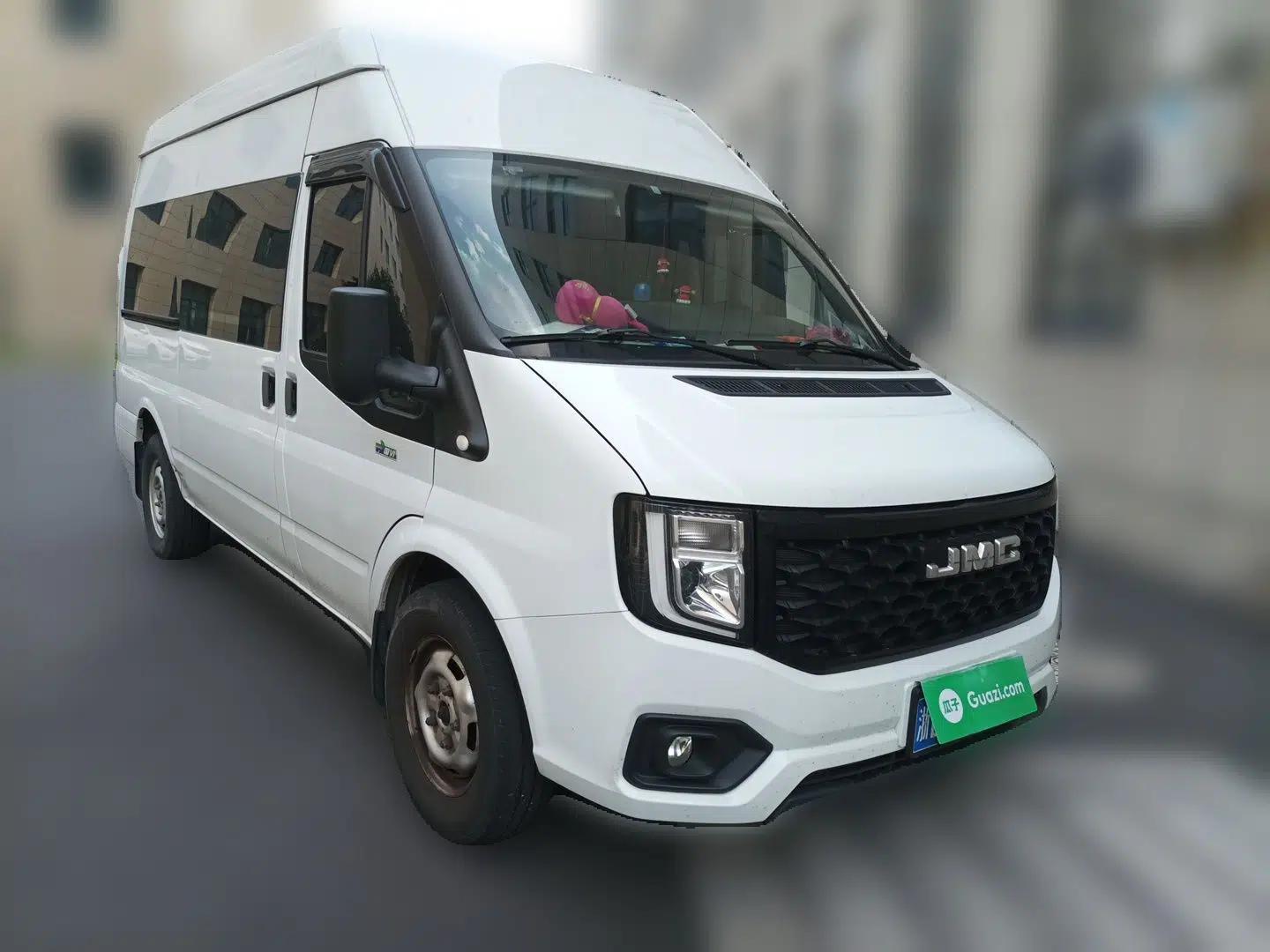 JMC Fushun 2023 2.0T Automatic Mid-Range High-Roof Commercial Multi-Purpose Passenger Vehicle with 6 Seats — миниатюра 3