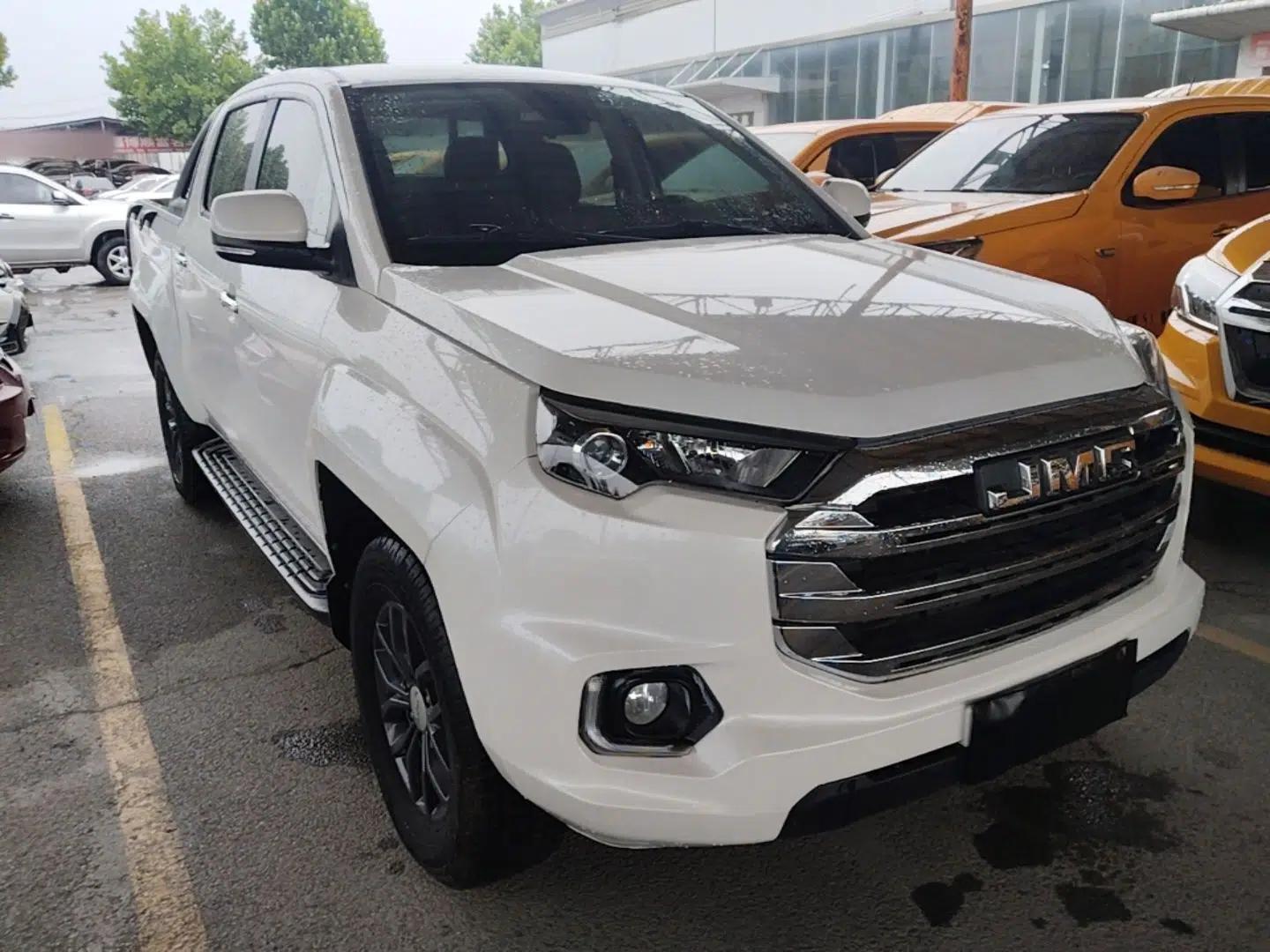JMC Yuhu 7 2022 2.0T Manual Diesel Two-Wheel Drive Comfort Version Standard Wheelbase — миниатюра 3