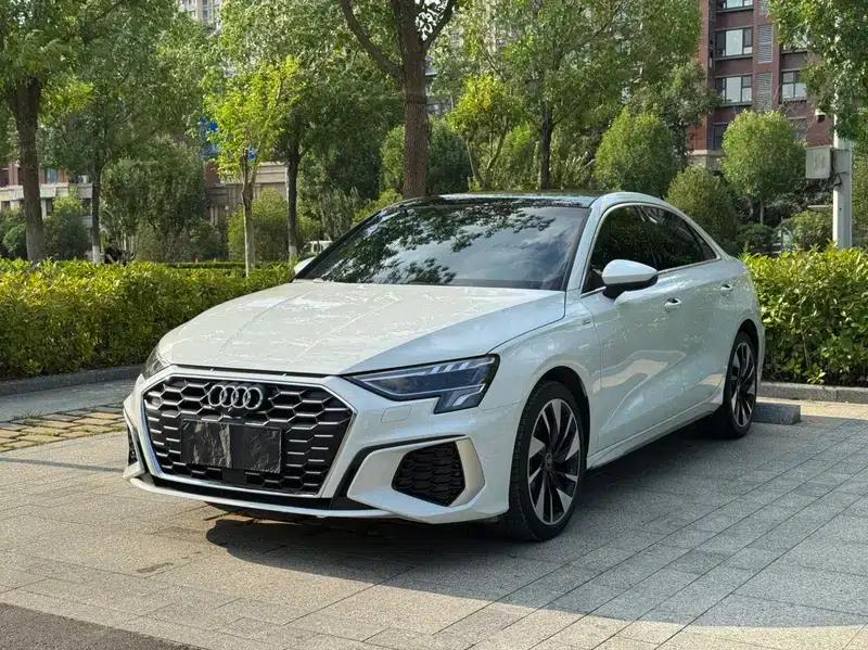 Audi A3 2023 Facelift A3L Limousine 35 TFSI Sporty Edition — миниатюра 1