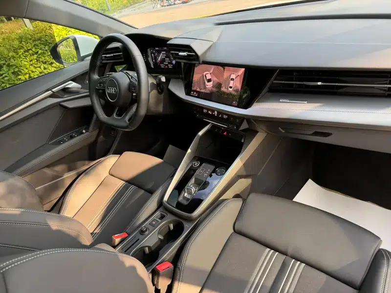 Audi A3 2023 Facelift A3L Limousine 35 TFSI Sporty Edition — миниатюра 8