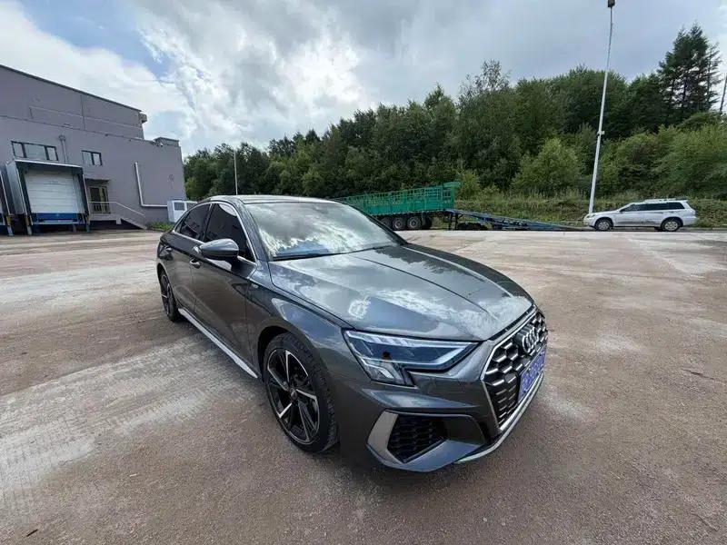 Audi A3 2022 Sportback 35 TFSI Fashion Sport — миниатюра 3