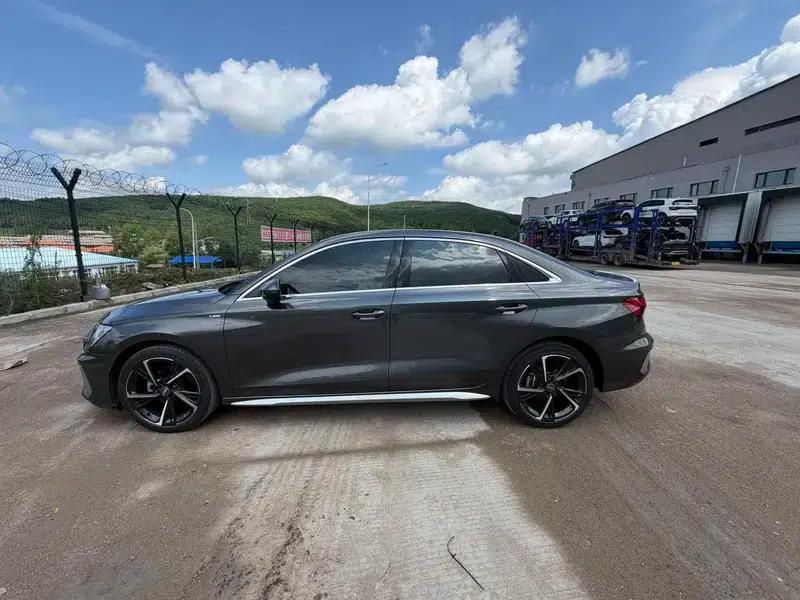 Audi A3 2022 Sportback 35 TFSI Fashion Sport — миниатюра 4