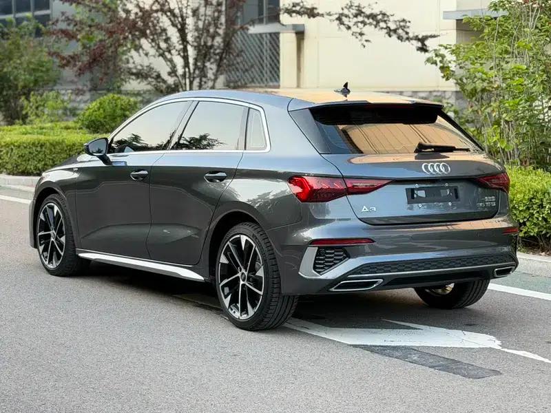 Audi A3 2023 Sportback 35 TFSI Fashion Sport — миниатюра 5