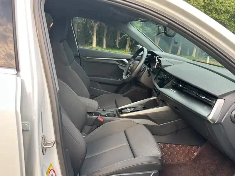 Audi A3 2021 Sportback 35 TFSI Progressive Elegance — миниатюра 23