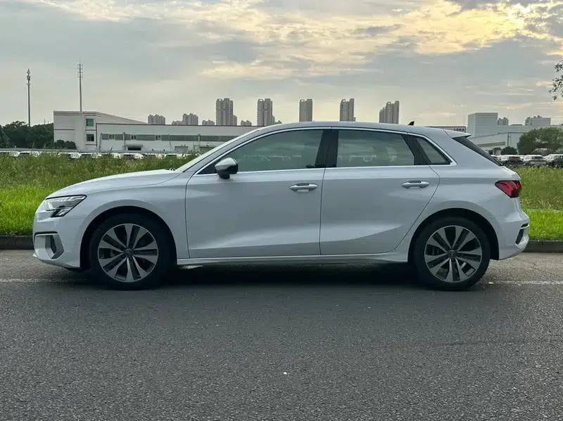 Audi A3 2021 Sportback 35 TFSI Progressive Elegance — миниатюра 4