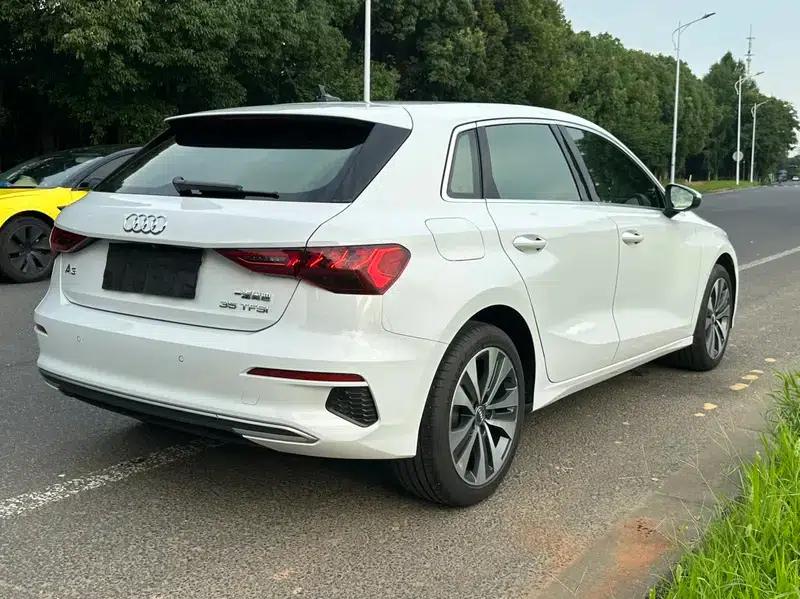 Audi A3 2021 Sportback 35 TFSI Progressive Elegance — миниатюра 7