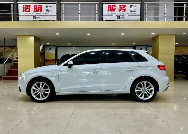 Audi A3 2018 30th Anniversary Edition Sportback 35 TFSI Progressive — миниатюра 4