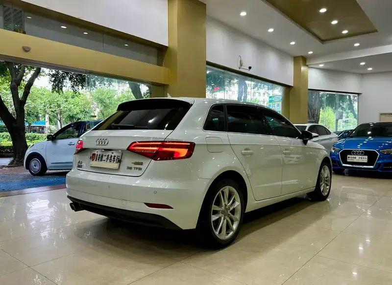 Audi A3 2018 30th Anniversary Edition Sportback 35 TFSI Progressive — миниатюра 7