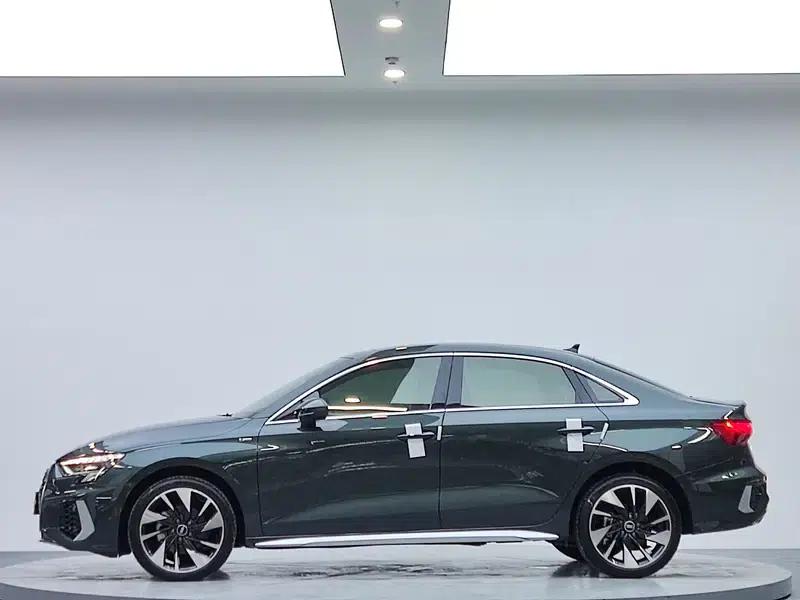2022 Audi A3 A3L Limousine 35 TFSI Fashion Sport — миниатюра 4