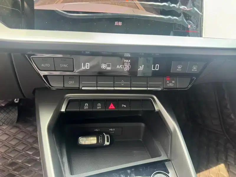 Audi A3 2023 Sportback 35 TFSI Fashion Sport — миниатюра 8