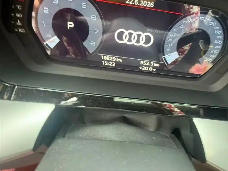 Audi A3 2023 Sportback 35 TFSI Fashion Sport — миниатюра 9