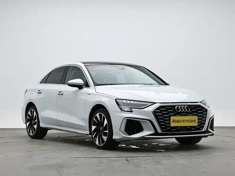 2024 Audi A3 A3L Limousine 35 TFSI Fashion Sport — миниатюра 3