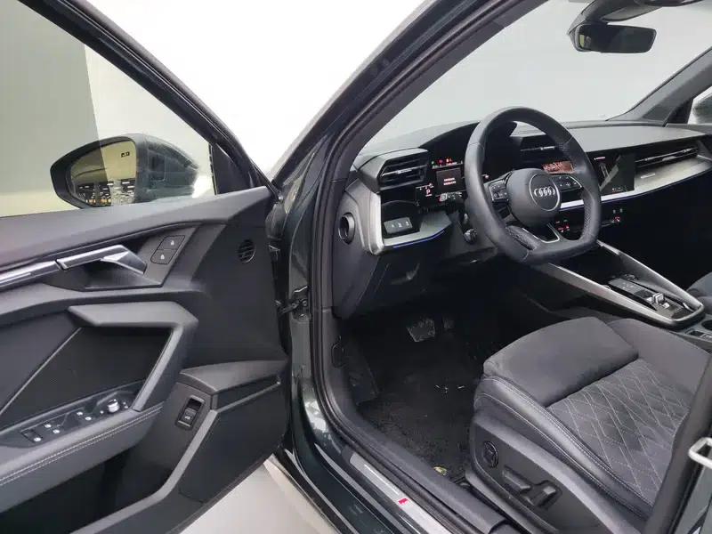 2022 Audi A3 A3L Limousine 35 TFSI Luxury Sport — миниатюра 17