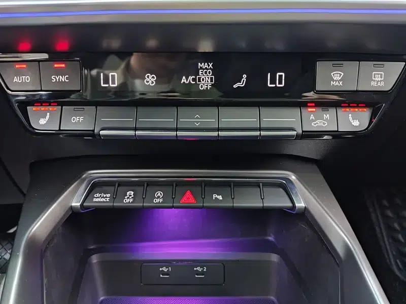 2022 Audi A3 A3L Limousine 35 TFSI Luxury Sport — миниатюра 9